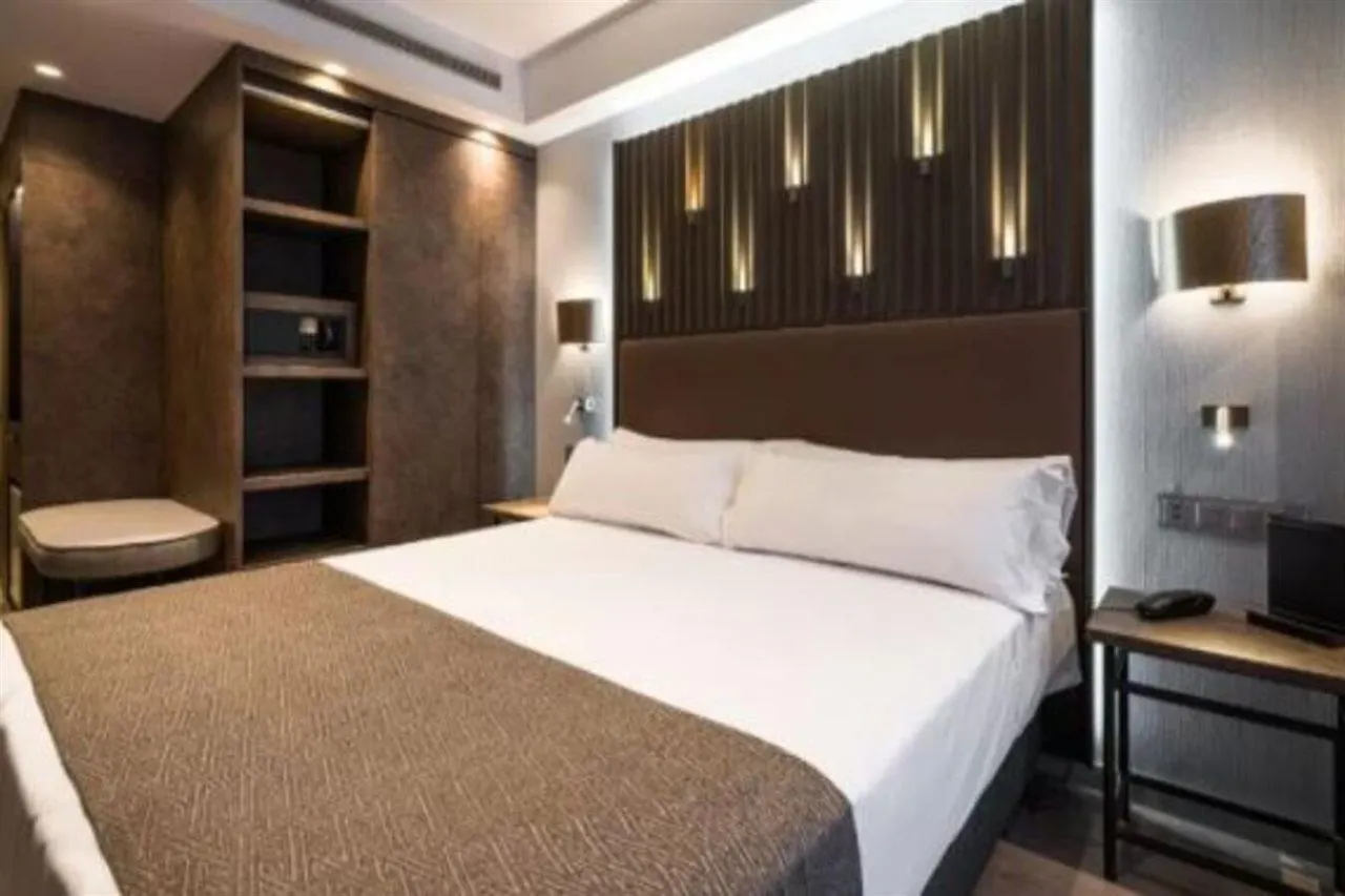 Hotel Catalonia Gran Via Bilbao